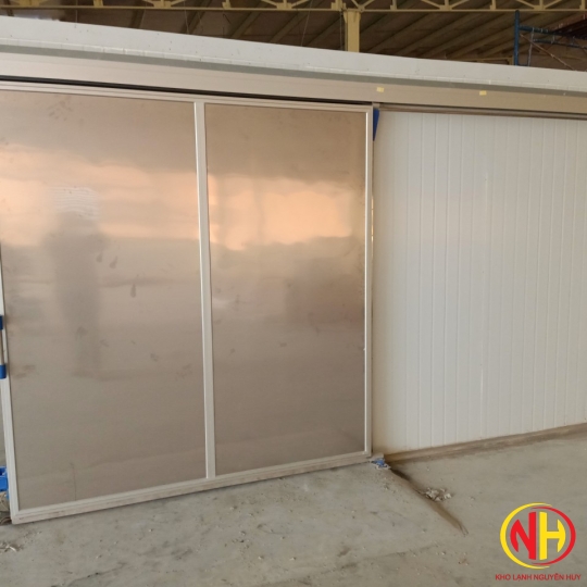 CỬA TRƯỢT INOX
