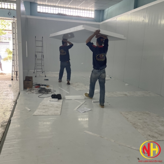 KHO LẠNH THƯƠNG MẠI SỬ DỤNG CÁCH NHIỆT EPS