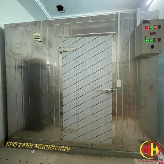 KHO ĐÔNG PU INOX