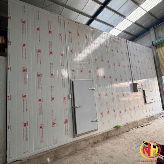 KHO LẠNH 2 TẦNG TRỮ HẢI SẢN 